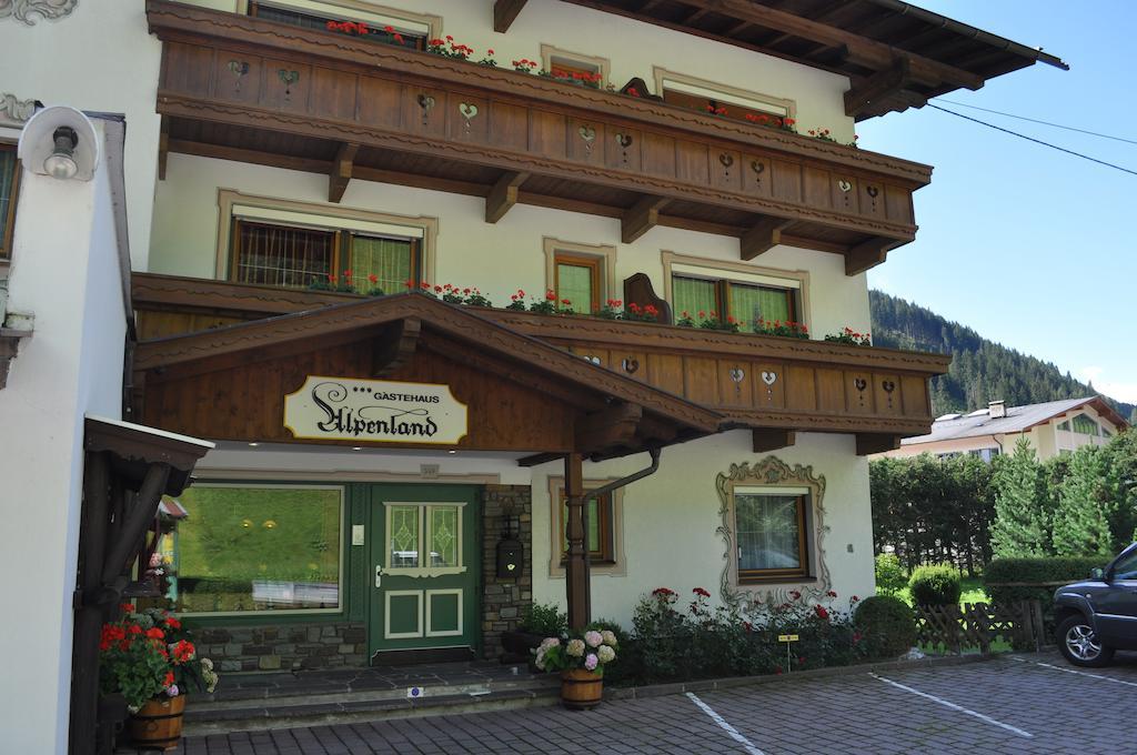 Gaestehaus Alpenland Tux Exterior photo